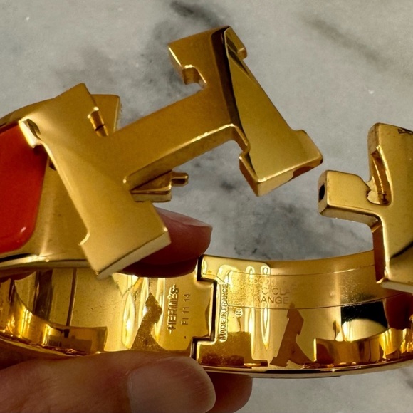 NOT FOR SALE! Hermes Clic Clac H orange bracelet- looks brand new PM size - Picture 5 of 7